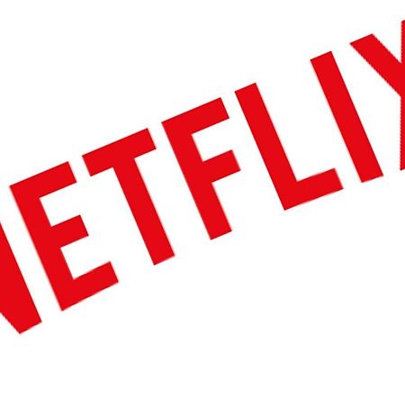 Superlogis Troyes - Le Cadre Vert - Studio Grand Confort - Netflix - Parking Saint-Julien-les-Villas Luaran gambar