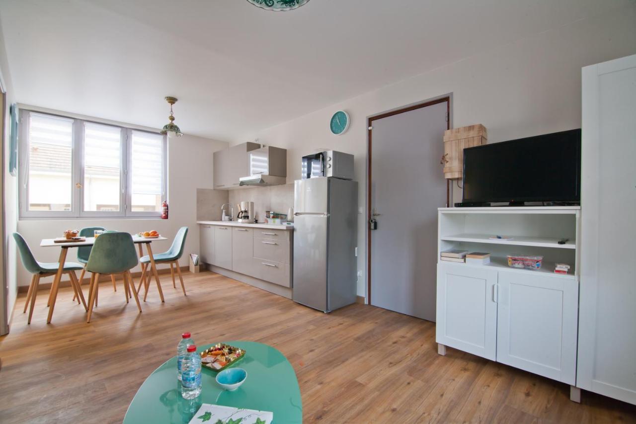 Superlogis Troyes - Le Cadre Vert - Studio Grand Confort - Netflix - Parking Saint-Julien-les-Villas Luaran gambar